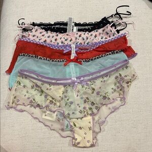 NWT Victoria’s Secret Bikini & UO Mesh Boyshort 5pc